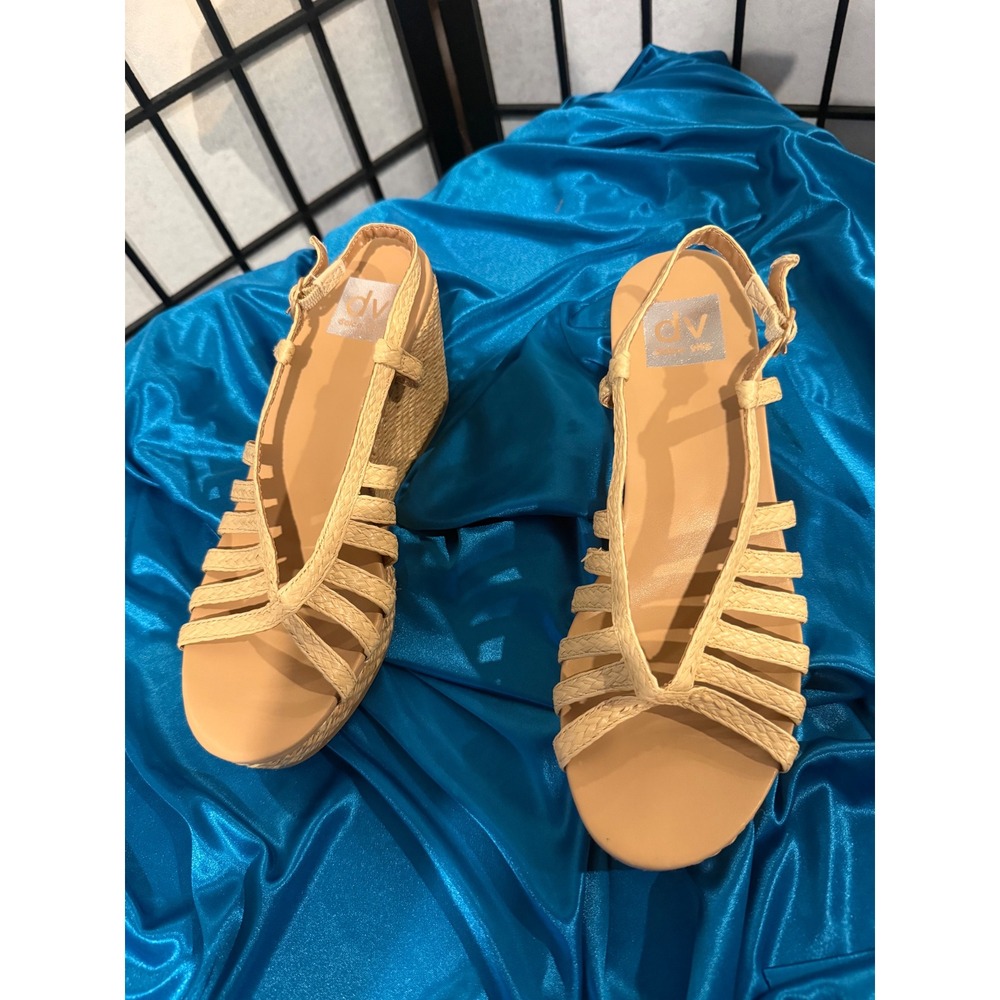 🌾 DV by Dolce Vita Elude Wedge Sandals Beige Raffia Espadrille Size 6.5 NWT